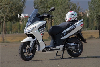فیلم تست و بررسی موتورسیکلت SXR160 جدیدترین اسکوتر آپریلیا در بازار ایران - 10