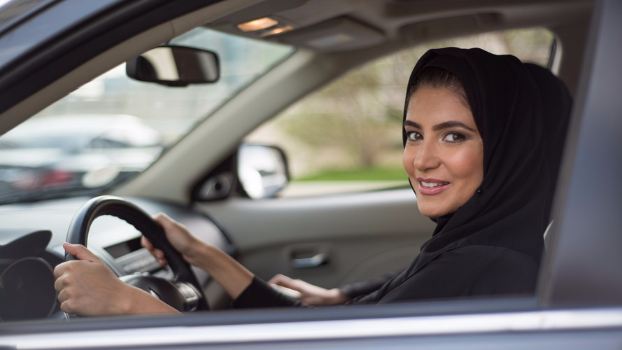 راه اندازی کمپین در عربستان برای رانندگی زنان