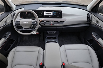 فیلم تست و بررسی کیا EV5 - 6