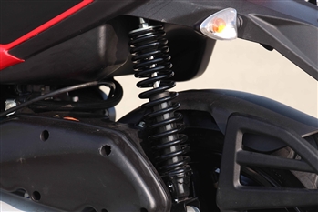 فیلم تست و بررسی موتورسیکلت آپریلیا SR160، اسکوتر جدید بازار - 20