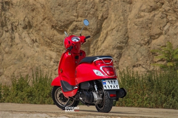 فیلم تست و بررسی موتورسیکلت SYM فیدل 3 در تهران - 36