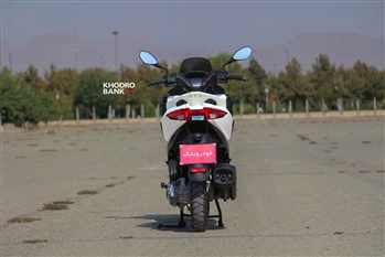 فیلم تست و بررسی موتورسیکلت SXR160 جدیدترین اسکوتر آپریلیا در بازار ایران - 1