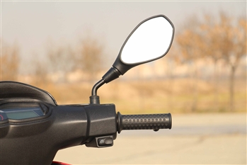 فیلم تست و بررسی موتورسیکلت آپریلیا SR160، اسکوتر جدید بازار - 25