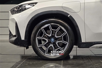ملاقات با ب‌ام‌و iX1 برقی وارداتی پرشیا خودرو: بررسی مدل‌های xDrive 30L و eDrive 25L M Sport + عکس - 13