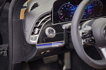 بازگشت پادشاه کلاس E به ایران؛ بررسی کامل و ملاقات با مرسدس بنز E300 مدل ۲۰۲۶ + ویدیو و عکس - 19