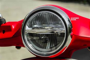 نگاهی به مشخصات فنی وسپا پریماورا 2019؛ موتورسیکلتی برای تمام فصول - 45