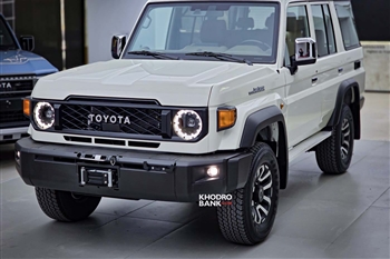 دیدار با اسطوره ۴۰ ساله در عصر مدرن؛ بررسی تخصصی تویوتا لندکروزر سری ۷۰ مدل ۲۰۲۵ + عکس و فیلم - 12