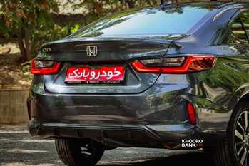 هوندا سیتی در مقابل تویوتا لوین: کدام سدان اقتصادی برای بازار ایران مناسب‌تر است؟ + عکس - 12