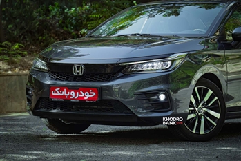 هوندا سیتی در مقابل تویوتا لوین: کدام سدان اقتصادی برای بازار ایران مناسب‌تر است؟ + عکس - 4