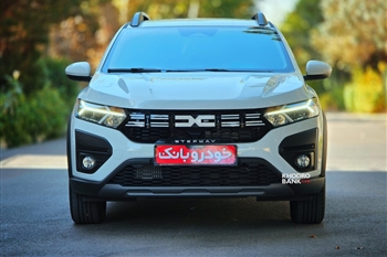 ملاقات با داچیا ساندرو استپ‌وی وارداتی؛ دگردیسی هاچ‌بک کراس اقتصادی اروپا در ایران + عکس - 4
