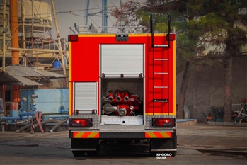 نگاهی به کامیون باری 18 تن باری دوو مدل Doosan با کاربری آتش نشانی + عکس - 3