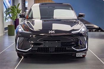 ملاقات نزدیک با آی ام LS7؛ کراس‌اوور لوکس ۵۷۰ اسب بخاری نیکا موتور در بازار ایران + فیلم و عکس - 20