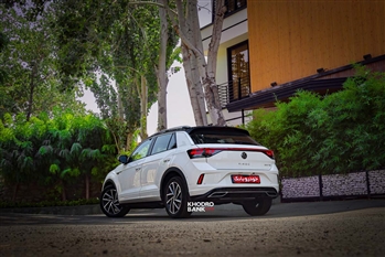 تجربه رانندگی با فولکس‌واگن T-Roc، بررسی یک آلمانی جذاب در تهران + فیلم و عکس - 40