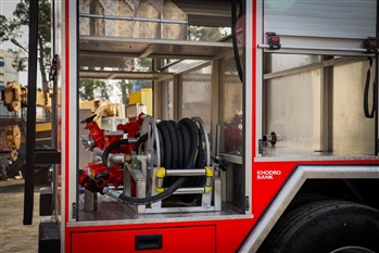 نگاهی به کامیون باری 18 تن باری دوو مدل Doosan با کاربری آتش نشانی + عکس - 14