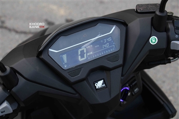 بررسی فنی و رانندگی با موتورسیکلت کویر S2 طرح کلیک : کلیک پلاستیکی - 12