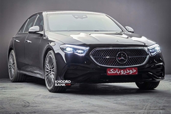 بازگشت پادشاه کلاس E به ایران؛ بررسی کامل و ملاقات با مرسدس بنز E300 مدل ۲۰۲۶ + ویدیو و عکس - 7