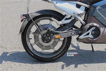 تست و بررسی موتورسیکلت برقی سوپر سوکو TC - روح مدرن در قالبی کلاسیک - 29