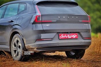 تجربه رانندگی ولوو XC70 پلاگین‌هیبرید؛ بازتعریف راندمان و پیمایش در بازار کراس‌اوورهای وارداتی - 32