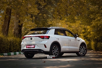 تجربه رانندگی با فولکس‌واگن T-Roc، بررسی یک آلمانی جذاب در تهران + فیلم و عکس - 45