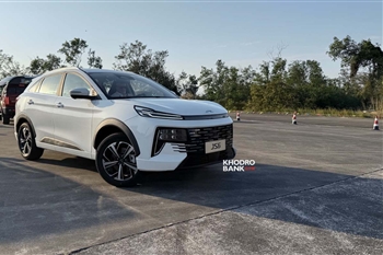 ملاقات با KMC SR6 در پیست آزمایشی جک؛ تجربه رانندگی با کراس‌اوور کرمان‌موتور + فیلم و عکس - 6