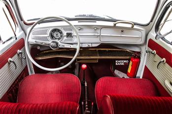 پشت فرمان موفق‌ترین خودرو جهان؛ تجربه رانندگی با فولکس واگن بیتل 1965 - 29