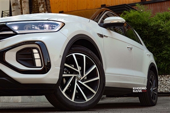 تجربه رانندگی با فولکس‌واگن T-Roc، بررسی یک آلمانی جذاب در تهران + فیلم و عکس - 13