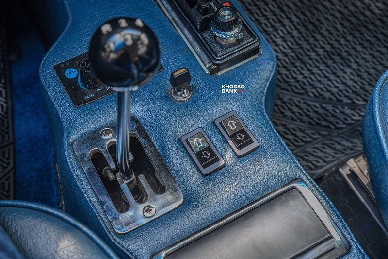 فراری دینو 308 GT4