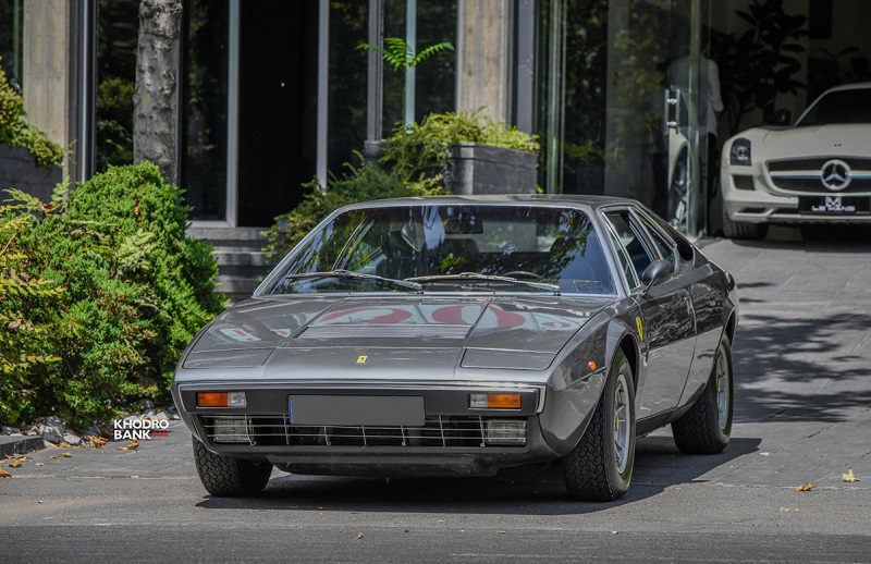 فراری دینو 308 GT4