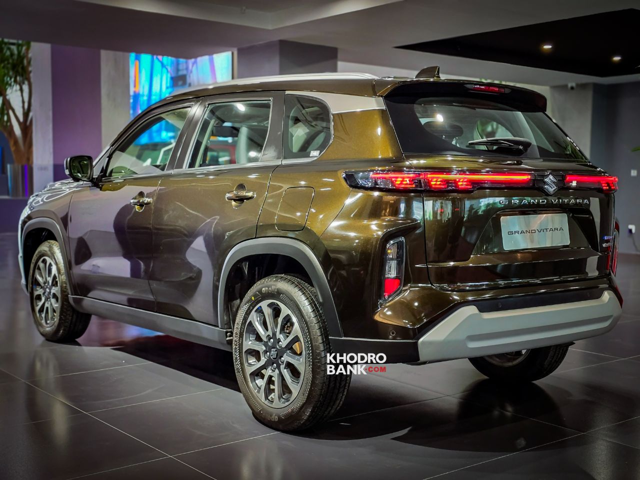 عکس سوزوکی گرند ویتارا هیبرید