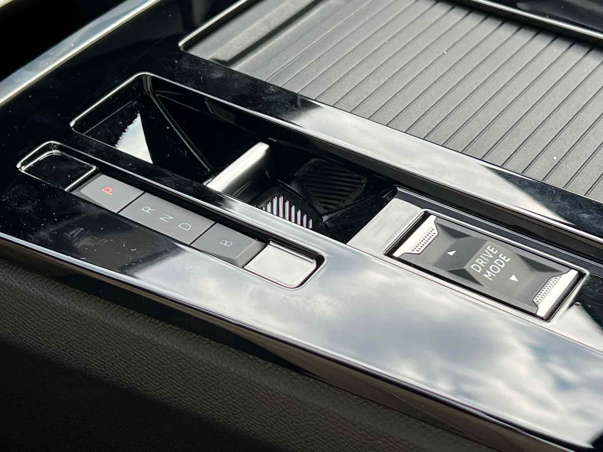 اپل آسترا GS هیبرید