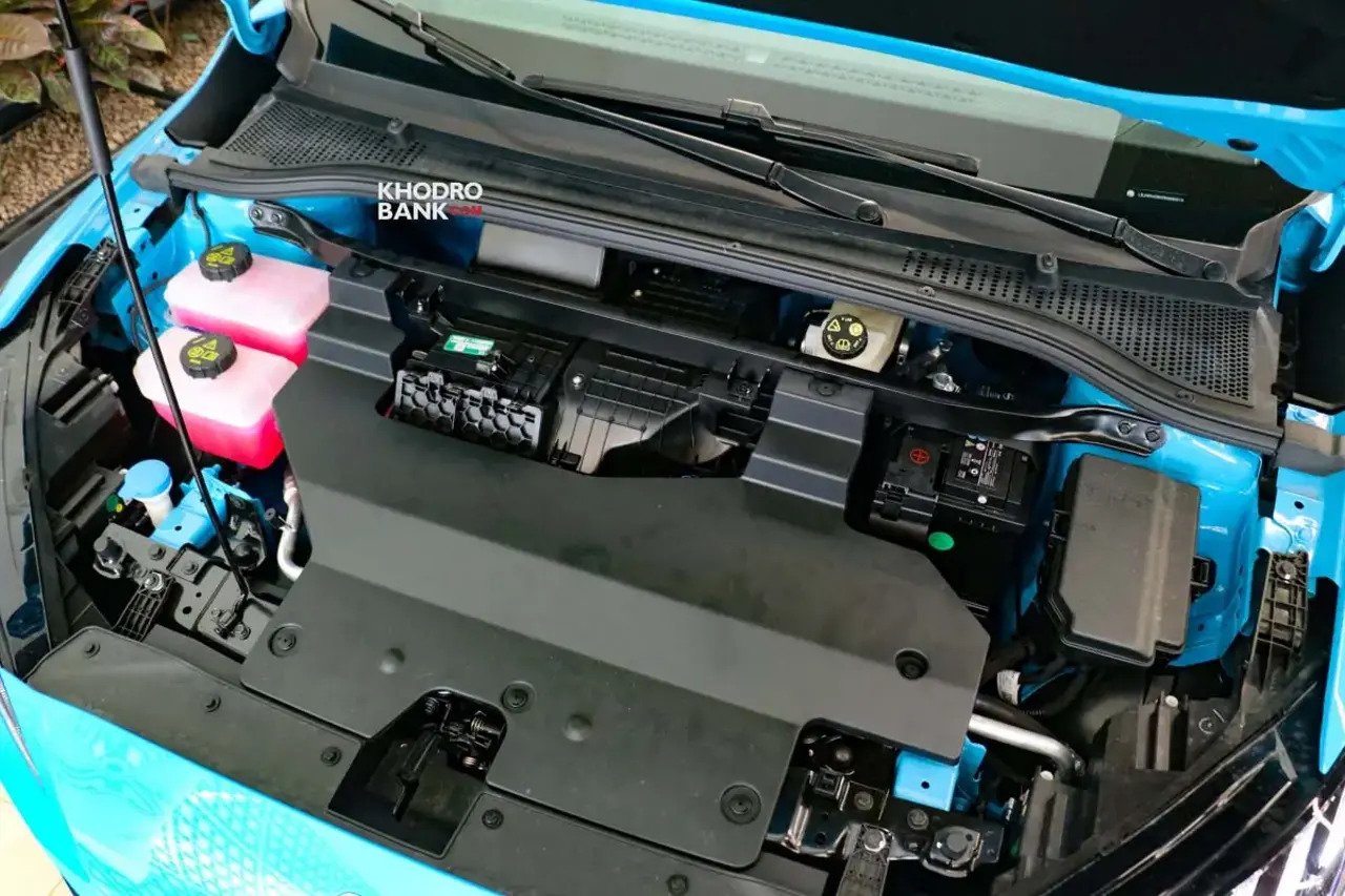 عکس موتور ام جی 4