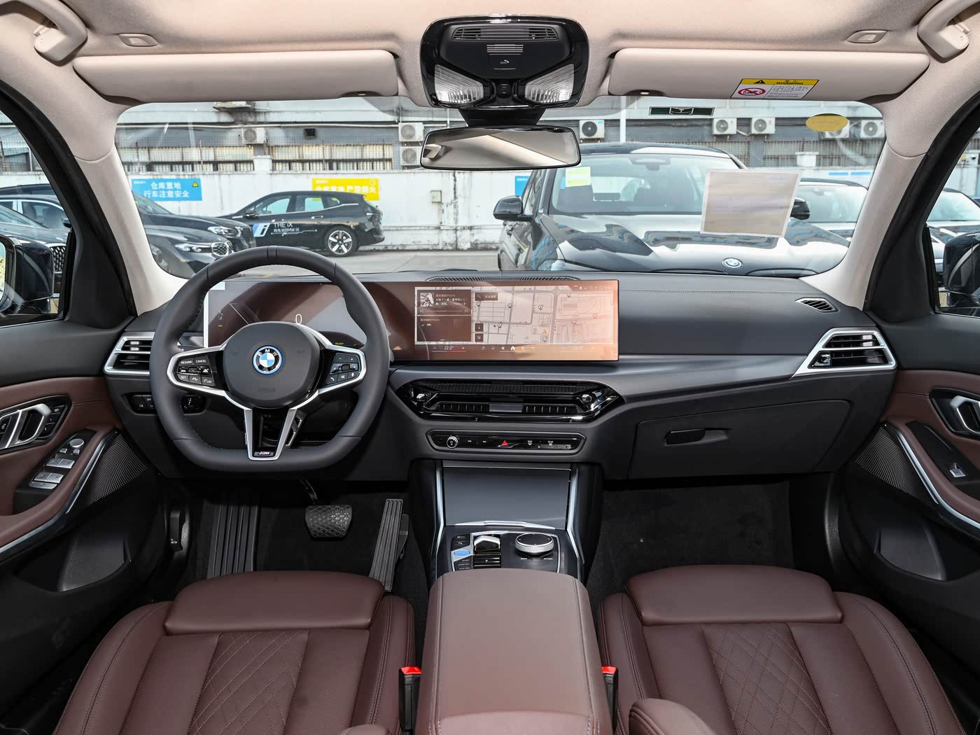 بی ام و i3 eDrive 35L