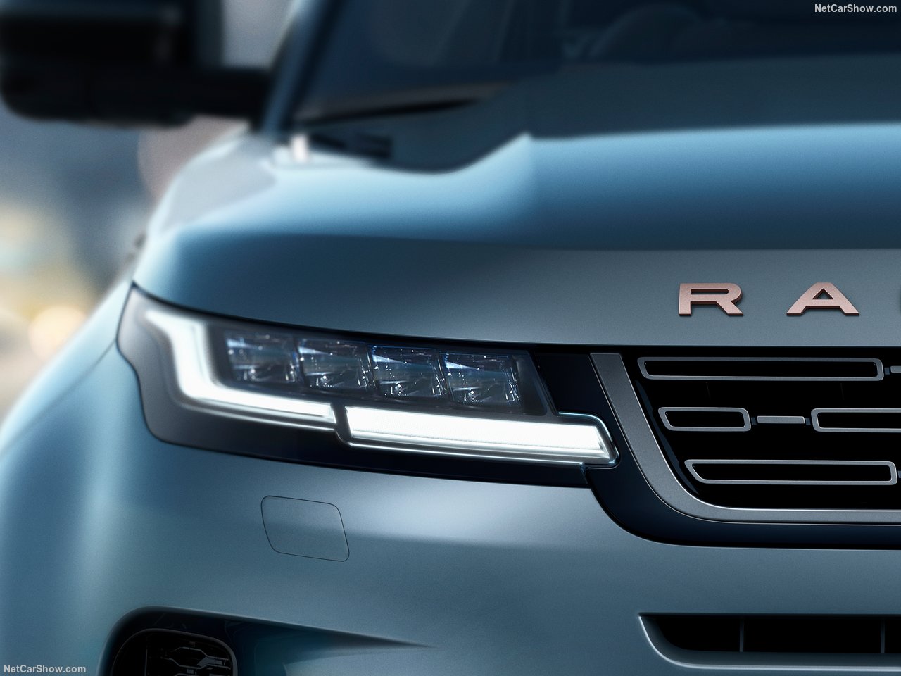 رنج‌روور ایووک L