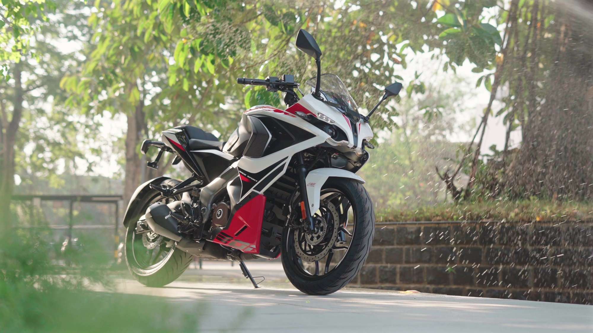 پالس RS200