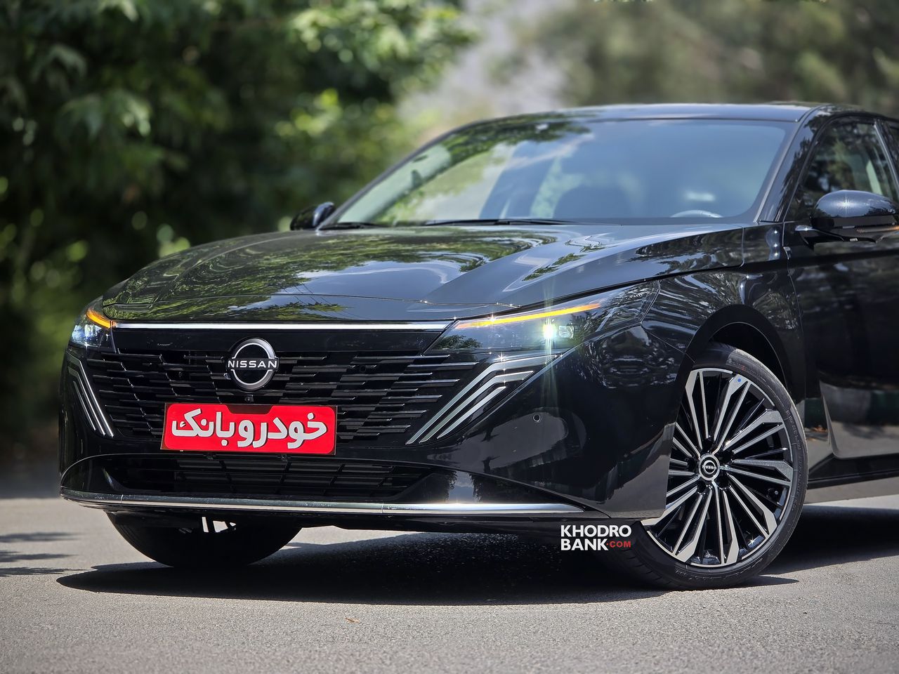 عکس نیسان تیانا 2026