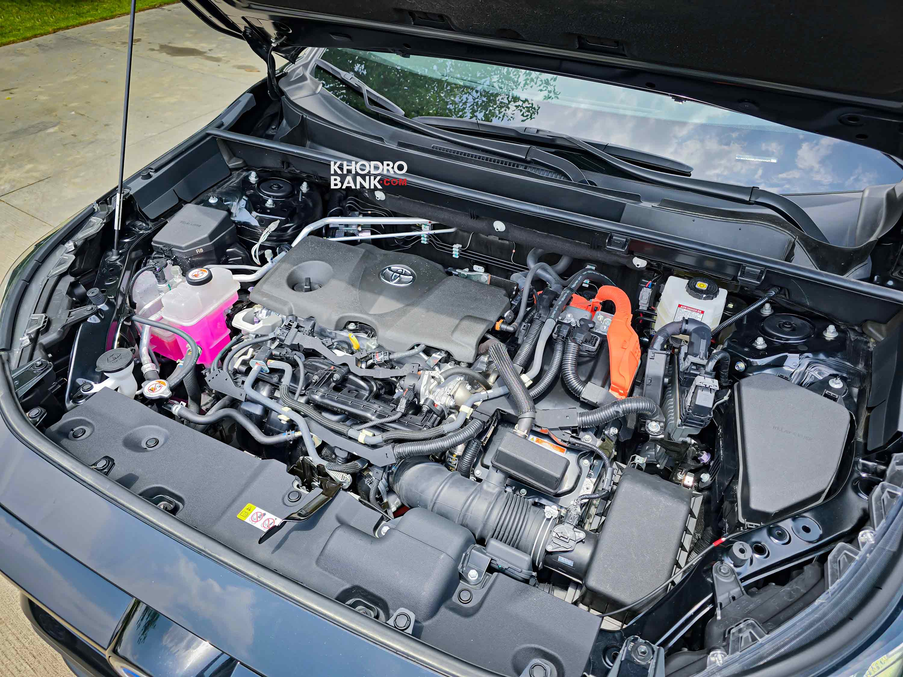 تویوتا راوفور هیبرید