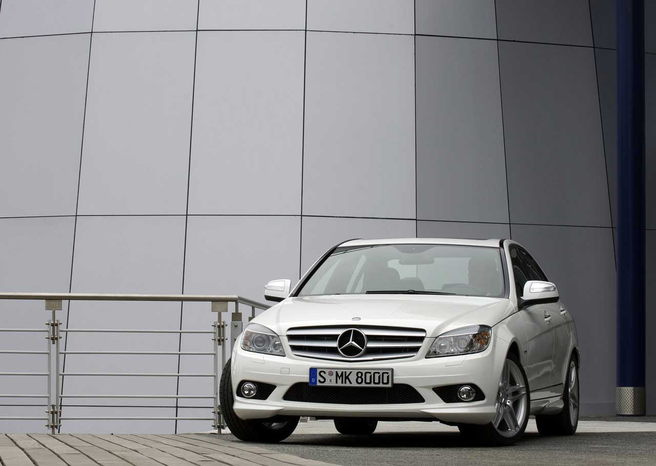 مرسدس بنز C200