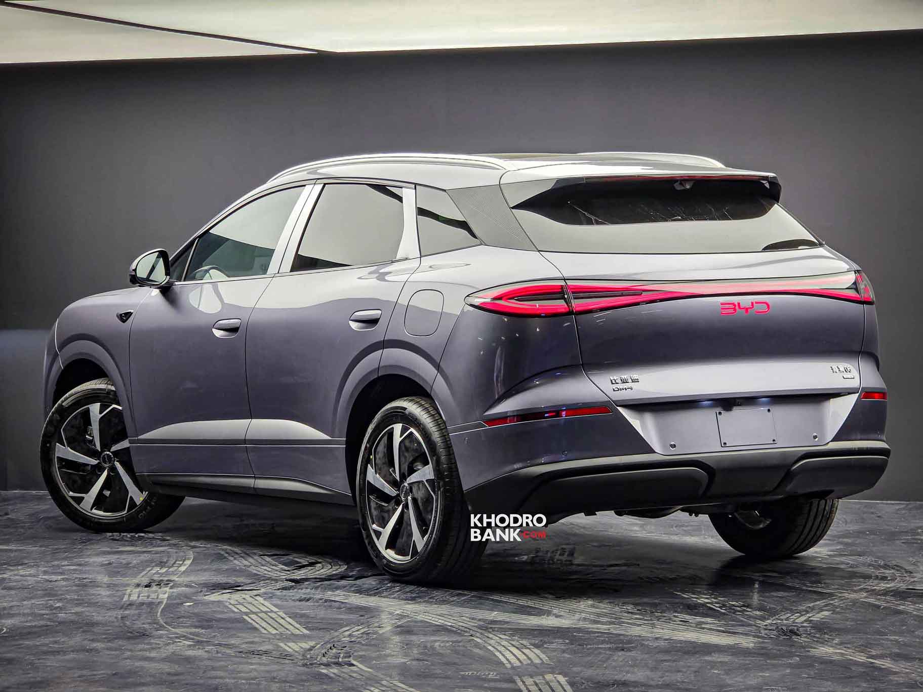 بی‌وای‌دی سیلیون 06