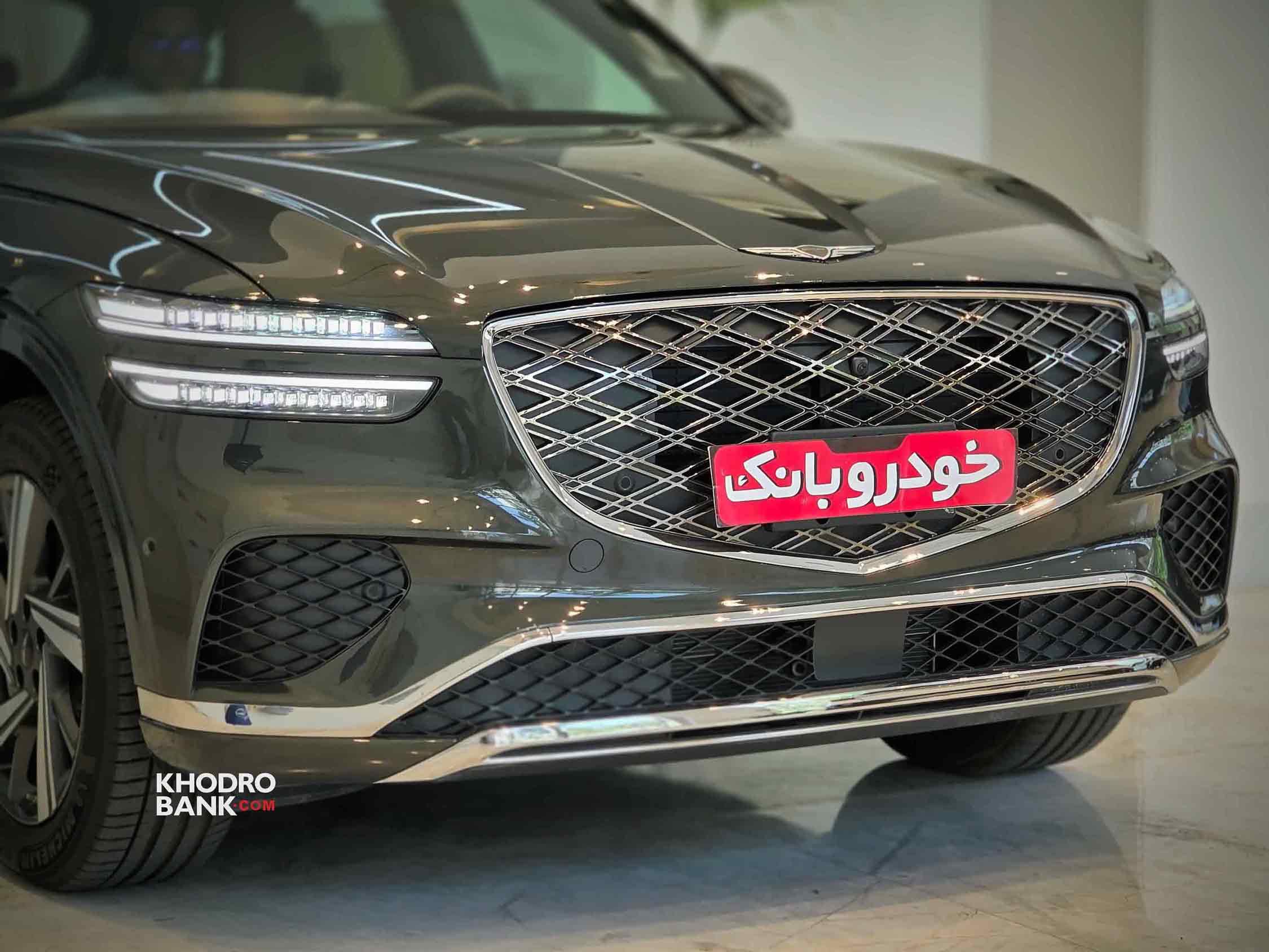 جنسیس GV70