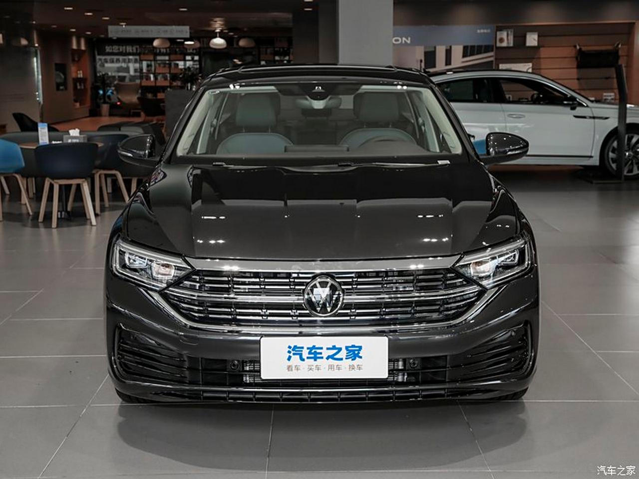 فولکس واگن ساگیتار