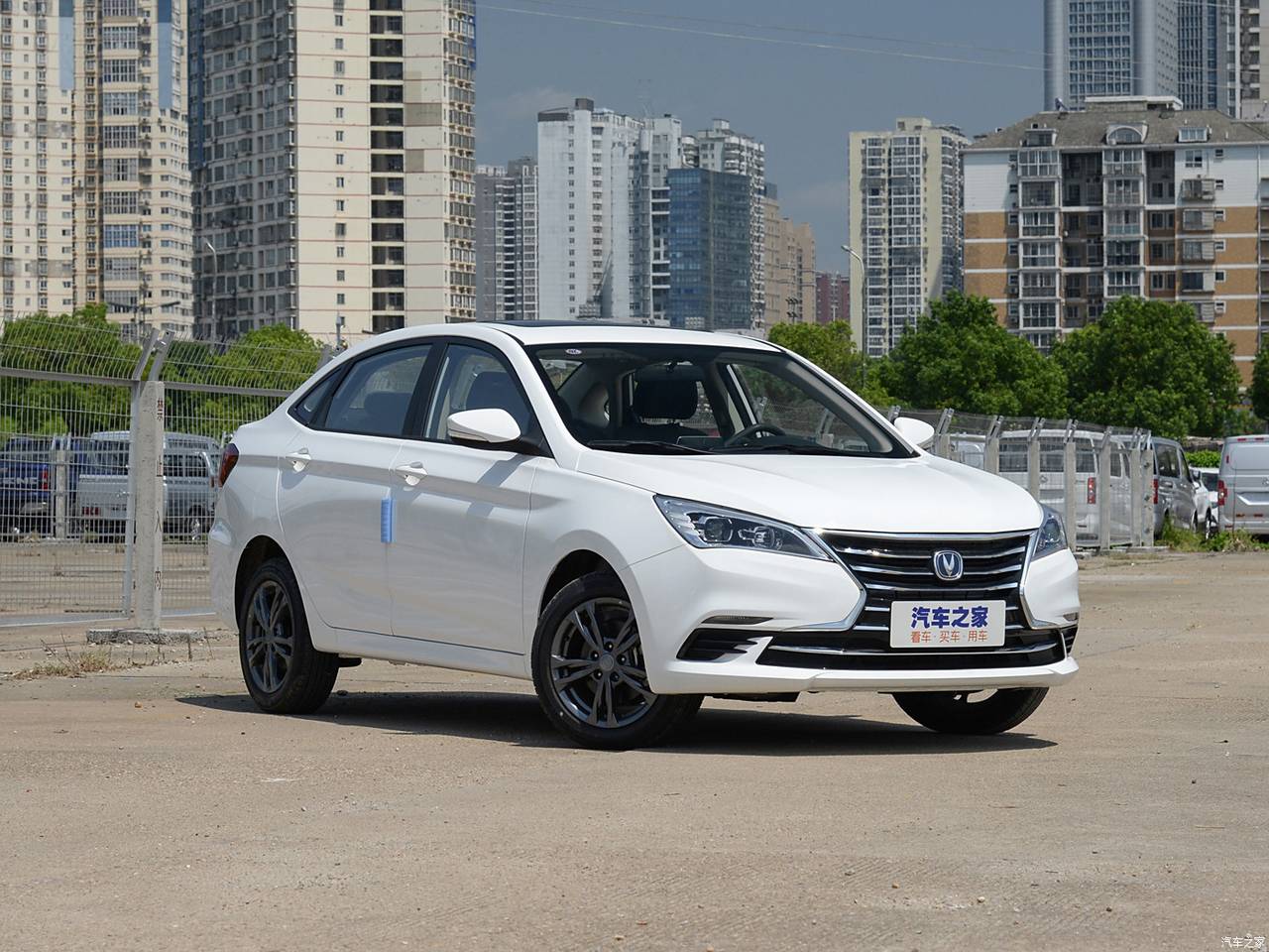 اینووی هیبرید Envoy HEV