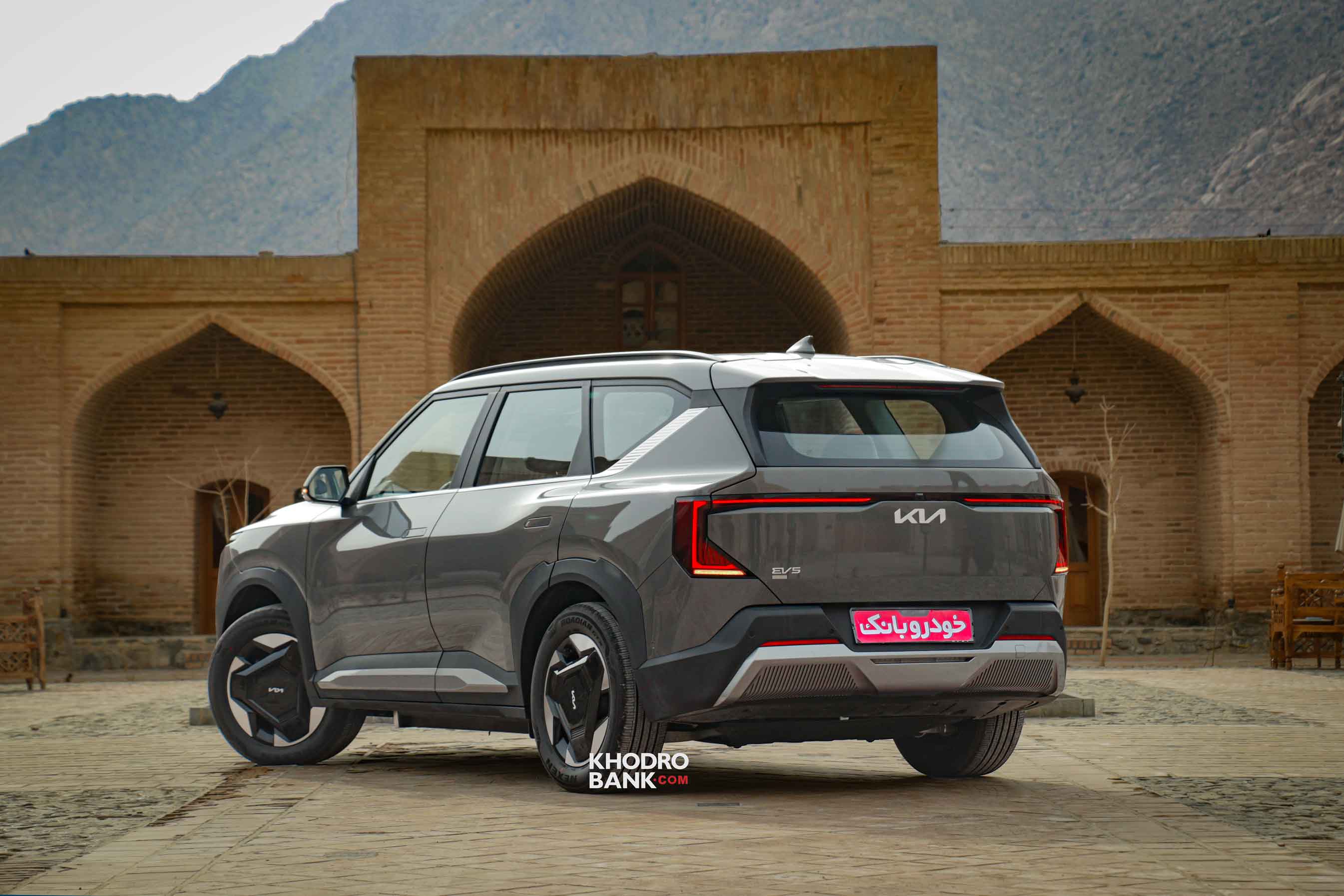 کیا EV5
