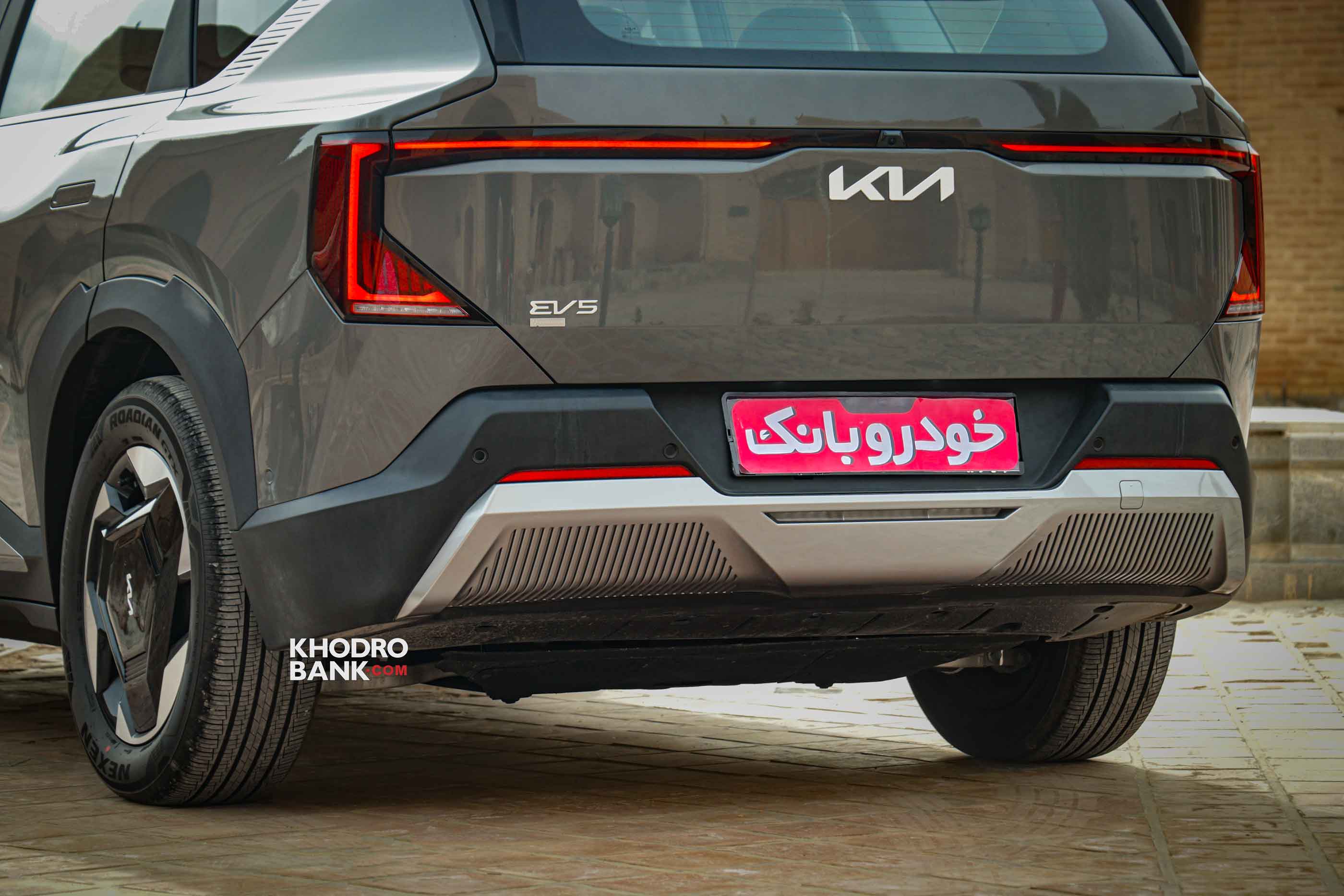 کیا EV5