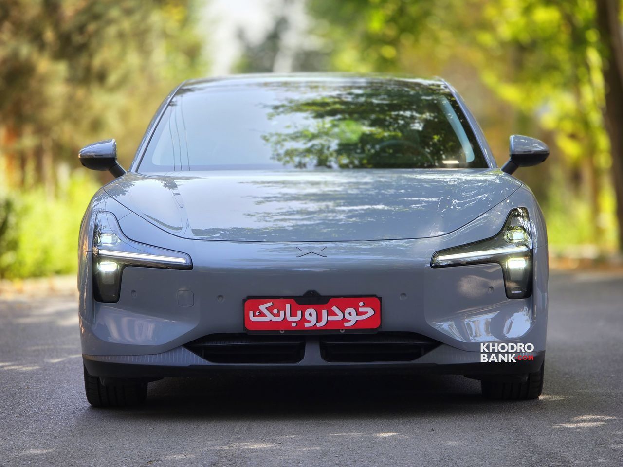 نمای جلو مونا ایکس پنگ