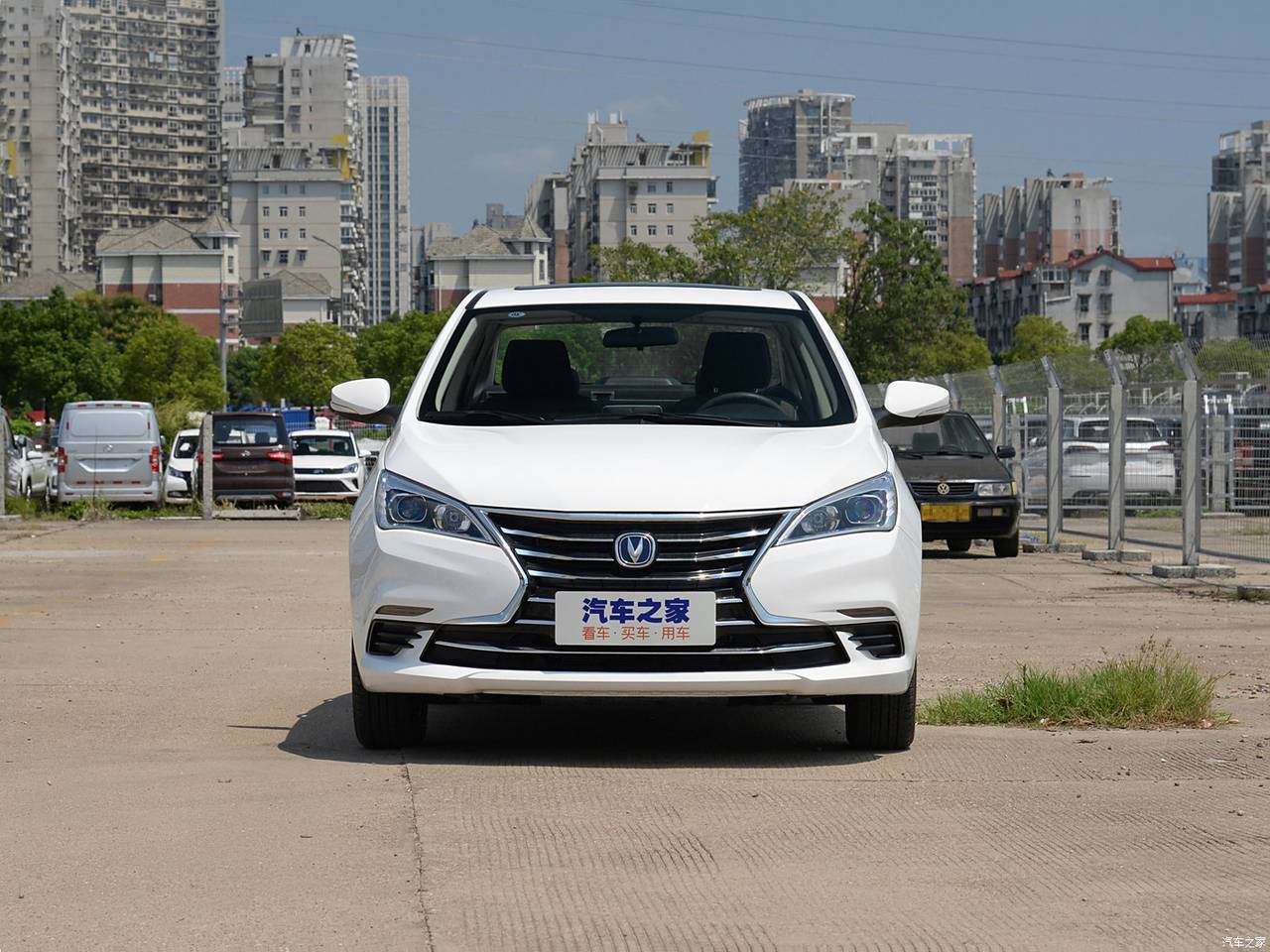 اینووی هیبرید Envoy HEV