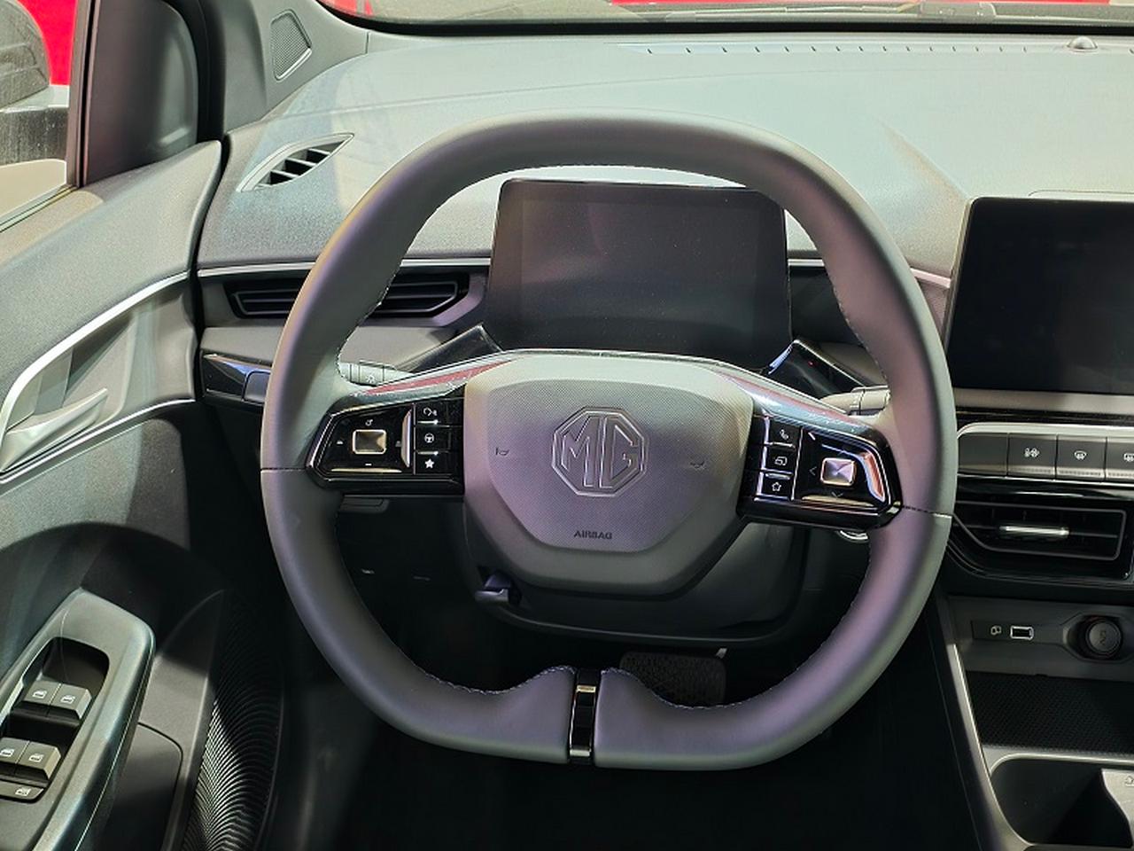 ام جی 3 هیبرید