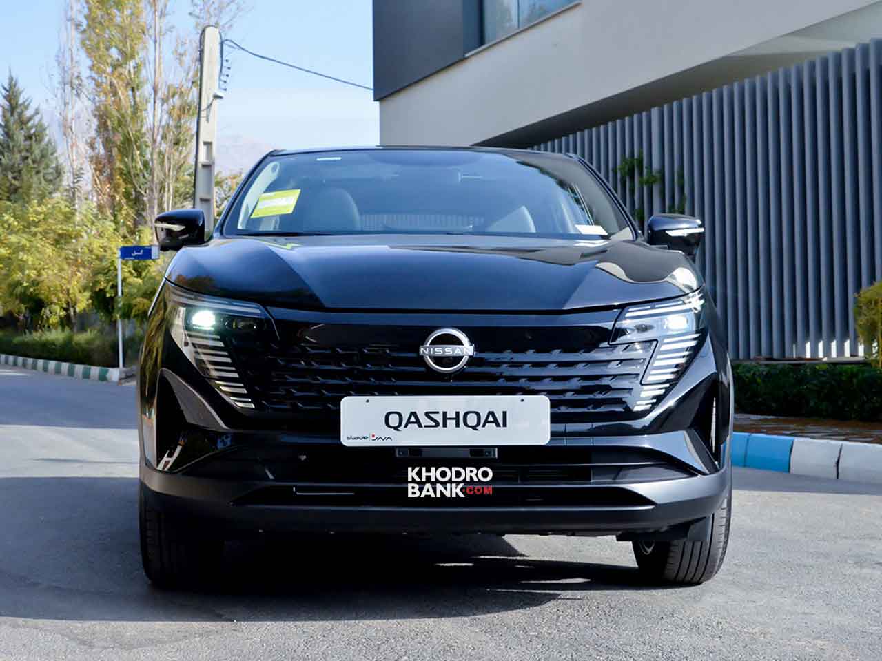 نیسان قشقایی آنر