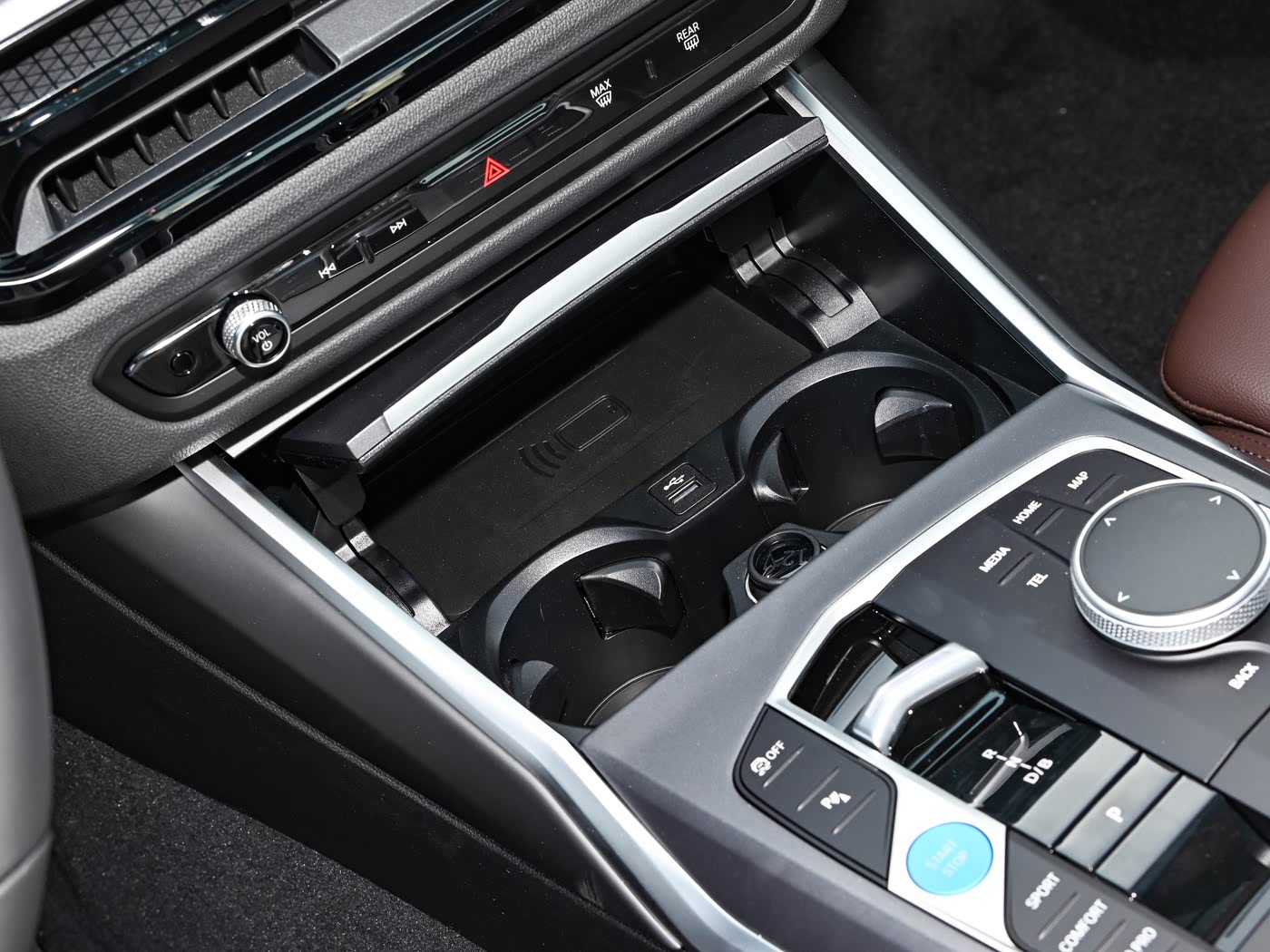 آپشن های بی ام و i3 eDrive 35L