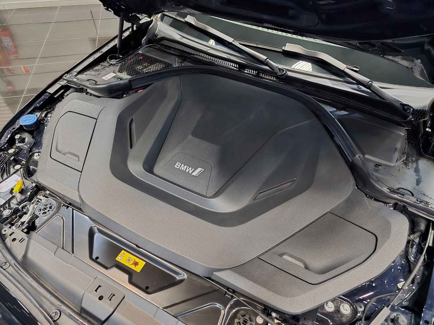 BMW i3 eDrive 40L