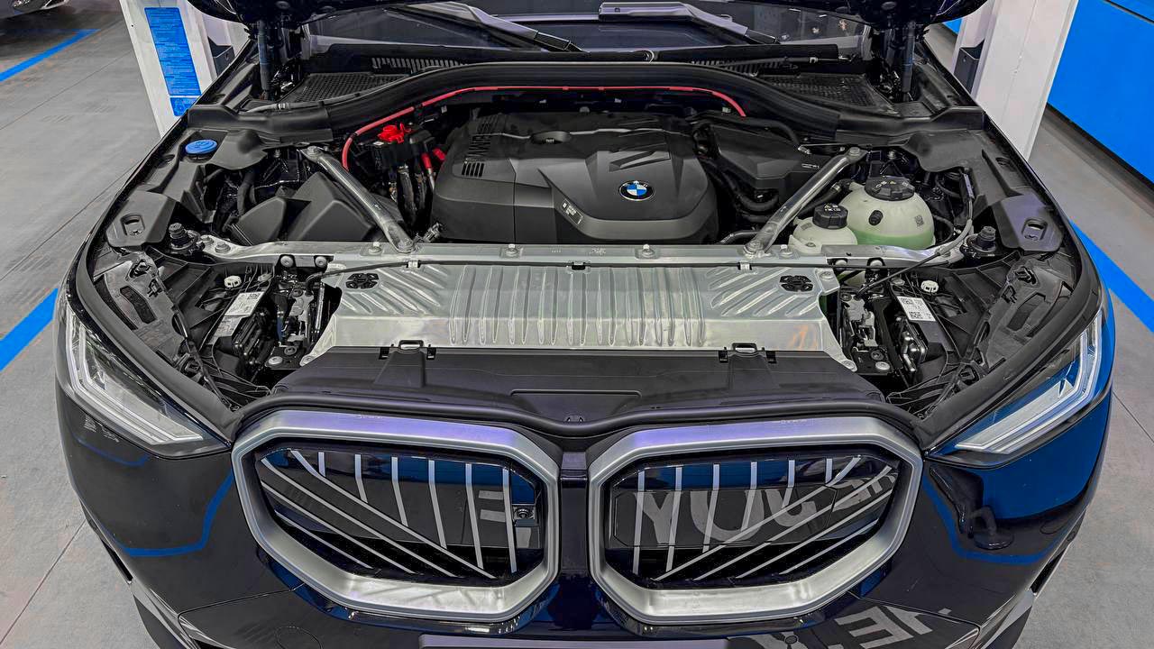 BMW X3 xDrive 25L Luxury Package